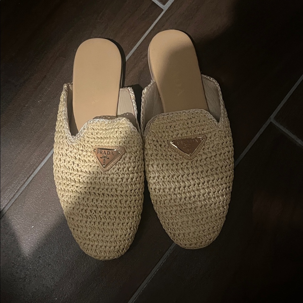 Prada Women's Beige Woven Mules vintage